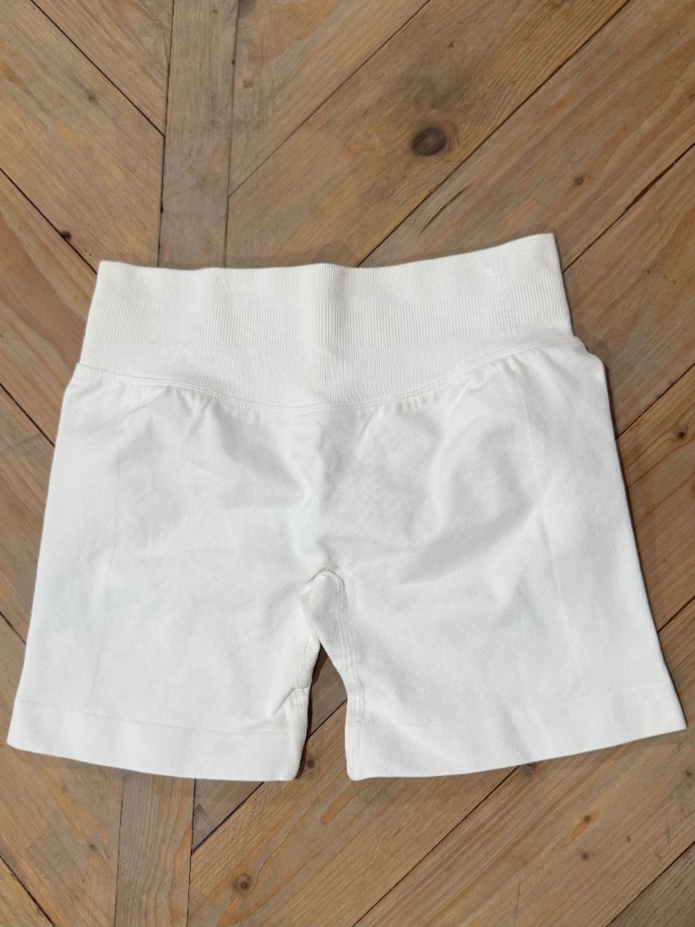 DFYNE Impact Shorts Performance Women's Size S White